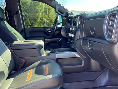 Used 2021 GMC Sierra 3500 AT4 w/ AT4 Premium Plus Package image 11