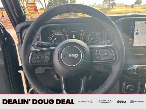 New 2026 Jeep Gladiator Mojave image 15