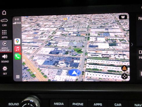 Used 2019 Porsche Macan image 39