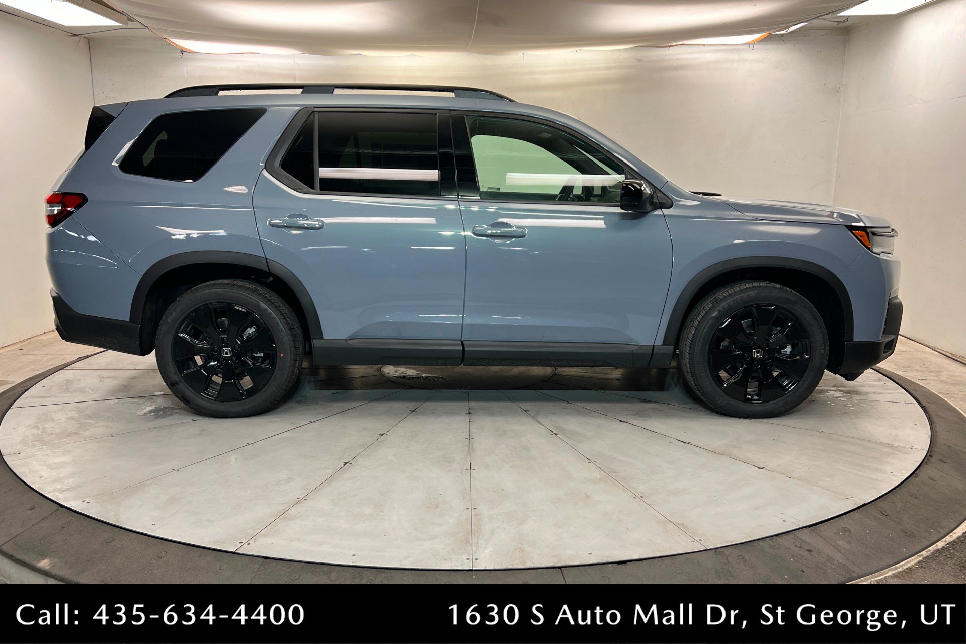 New 2026 Honda Pilot Black Edition image 6