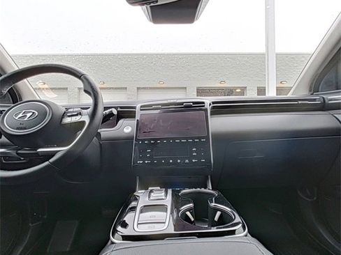 Used 2023 Hyundai Tucson Limited image 26