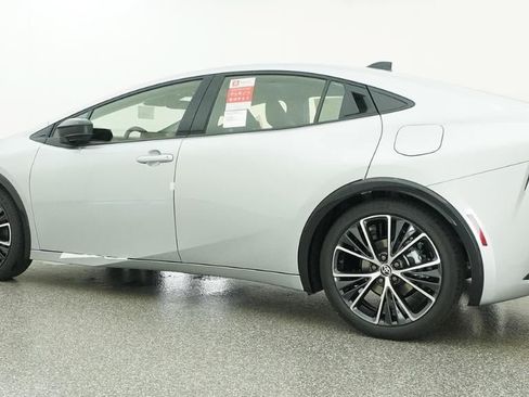 New 2026 Toyota Prius XLE FWD image 20