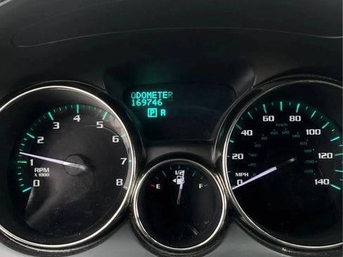 Used 2013 Buick Enclave Leather w/ Trailering Provision Package FWD image 15