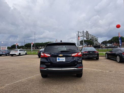 Used 2021 Chevrolet Equinox LT FWD image 6