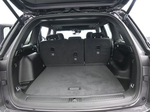 New 2025 Jeep Grand Cherokee Laredo X w/ Luxury Tech Group I image 16