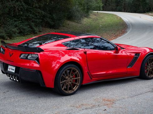 Used 2016 Chevrolet Corvette Z06 w/ 3LZ Preferred Equipment Group image 72