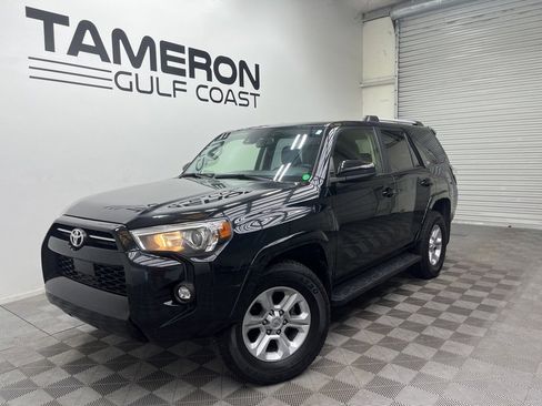 Used 2024 Toyota 4Runner SR5 image 2