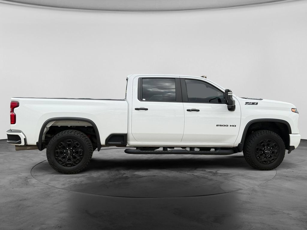 Used 2024 Chevrolet Silverado 2500 LT w/ Z71 Sport Edition AWD/4WD image 11