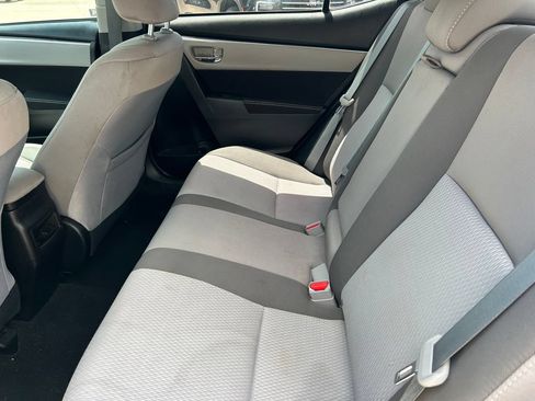 Used 2019 Toyota Corolla LE FWD image 15
