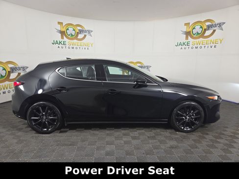 Used 2023 MAZDA MAZDA3 s image 10