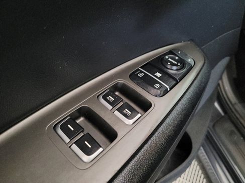 Used 2020 Kia Optima S FWD image 27