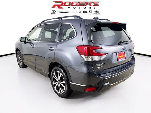 Used 2021 Subaru Forester Limited image 5