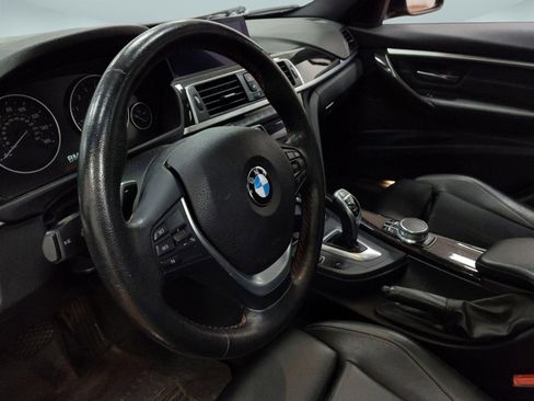 Used 2017 BMW 330i xDrive Sedan image 4