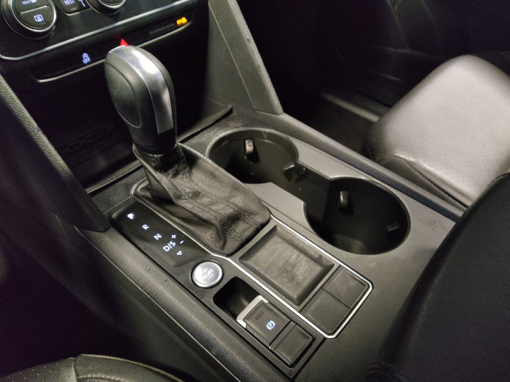 Used 2020 Volkswagen Atlas SE w/ Panoramic Sunroof Package FWD image 26