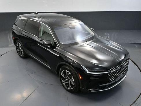 Used 2024 Lincoln Nautilus Premier w/ Equipment Group 102A image 64