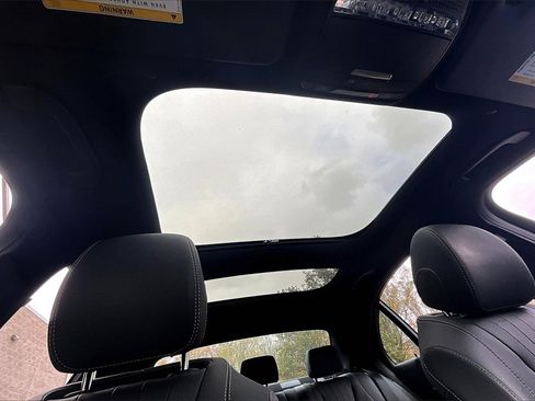 Certified 2021 Mercedes-Benz E 350 4MATIC Sedan image 17