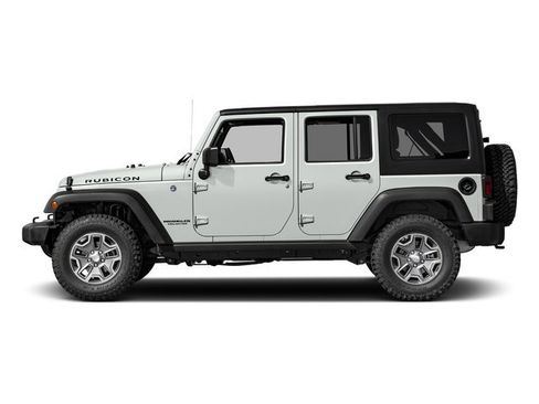 Used 2016 Jeep Wrangler Unlimited Rubicon w/ Connectivity Group image 3