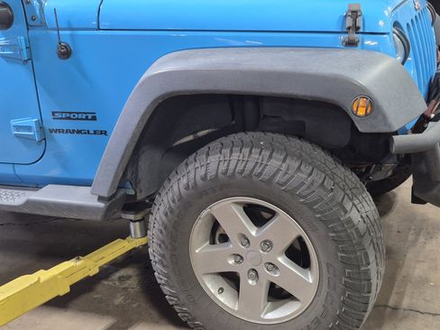 Used 2017 Jeep Wrangler Sport w/ Quick Order Package 24S image 15