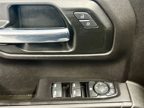 Used 2020 Chevrolet Silverado 1500 Custom Trail Boss w/ Custom Convenience Package image 18