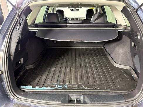 Used 2017 Subaru Outback 2.5i Limited image 20