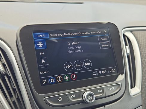 Used 2024 Chevrolet Malibu LT FWD image 17