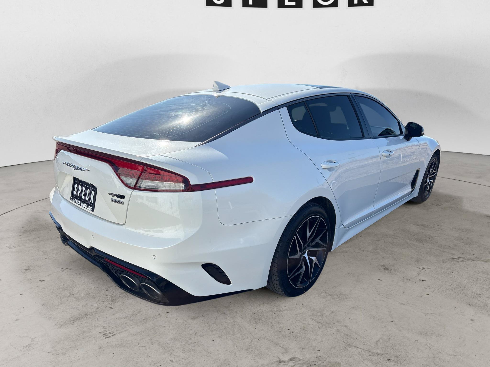 Used 2022 Kia Stinger GT-Line w/ Sun & Sound Package AWD/4WD image 5