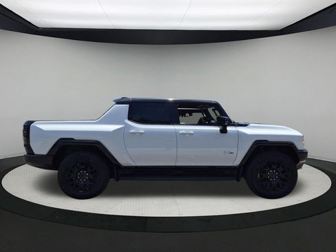 New 2026 GMC Hummer EV 4x4 Crew Cab image 6