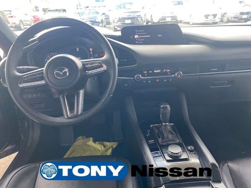 Used 2019 MAZDA MAZDA3 AWD Hatchback w/ Premium Pkg image 12