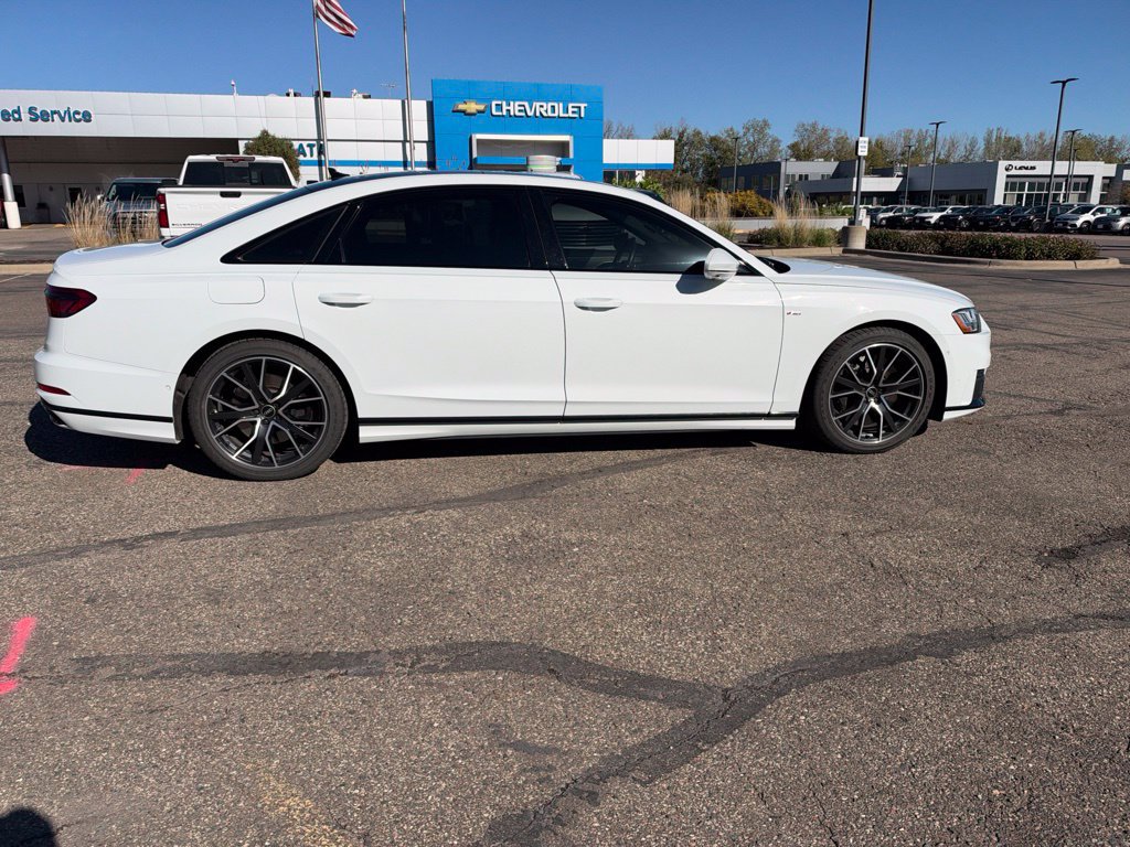 Used 2021 Audi A8 L 4.0T AWD/4WD image 8