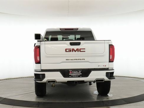 Used 2024 GMC Sierra 1500 AT4 w/ AT4 Preferred Package image 11