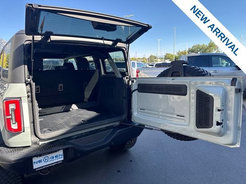 Used 2024 Ford Bronco Badlands AWD/4WD image 12