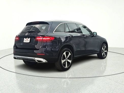 Used 2019 Mercedes-Benz GLC 350e 4MATIC image 7