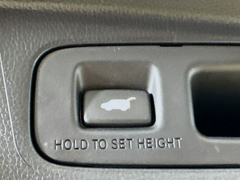 Used 2025 Honda CR-V EX-L image 29