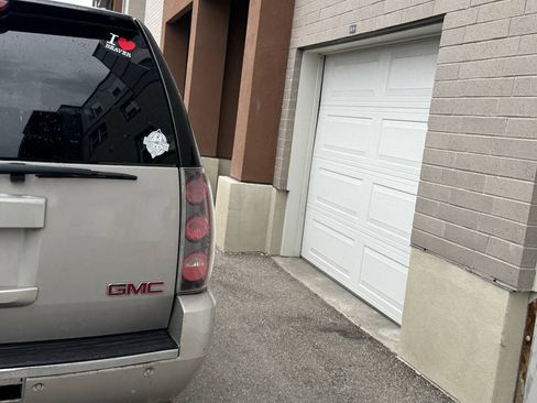 Used 2007 GMC Yukon XL Denali AWD/4WD image 6