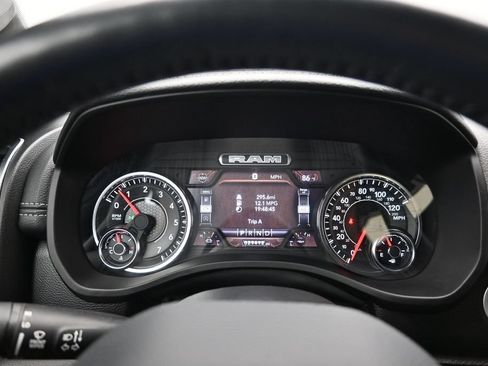 Used 2023 RAM 1500 Laramie AWD/4WD image 27