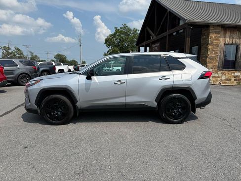 Used 2023 Toyota RAV4 LE FWD image 3