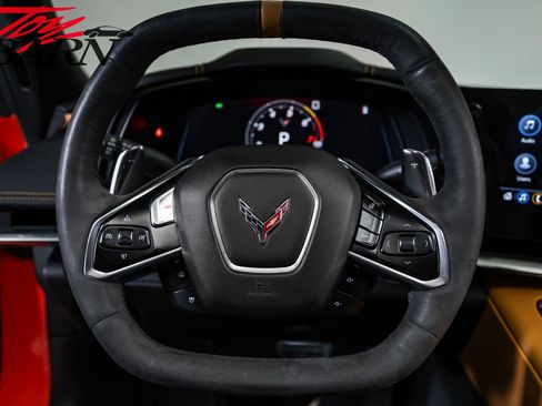 Used 2020 Chevrolet Corvette Stingray Preferred Cpe w/ 2LT Preferred Equipment Group RWD image 38