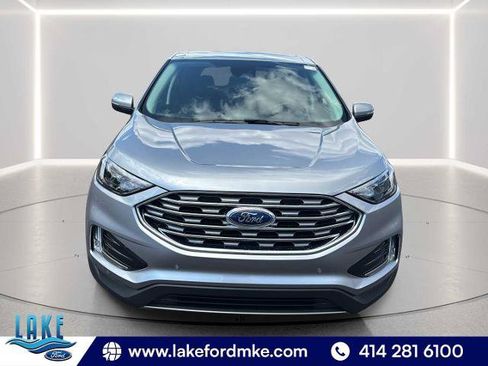 Certified 2024 Ford Edge Titanium AWD/4WD image 2