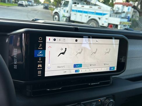 New 2026 Jeep Wrangler Unlimited Sport image 18