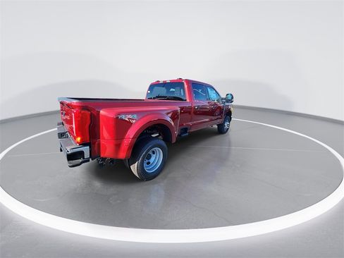 New 2026 Ford F350 XLT image 8
