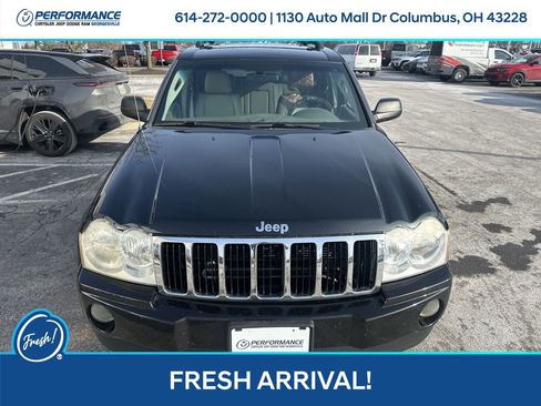 Used 2005 Jeep Grand Cherokee Limited image 9