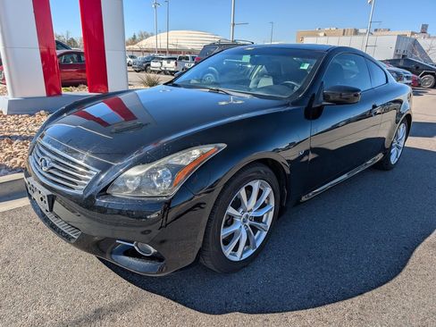 Used 2015 INFINITI Q60 Journey w/ Premium Package image 2
