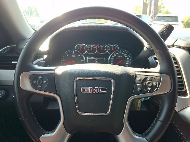 Used 2017 GMC Yukon SLE w/ SLE Value Package AWD/4WD image 19