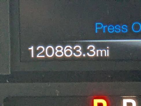 Used 2018 Ford F150 XLT w/ Equipment Group 302A Luxury image 15