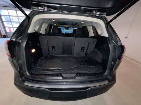 Used 2020 Subaru Ascent Limited w/ Technology Package AWD/4WD image 25