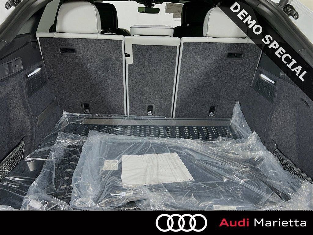 New 2025 Audi Q5 2.0T Premium Plus AWD/4WD image 29