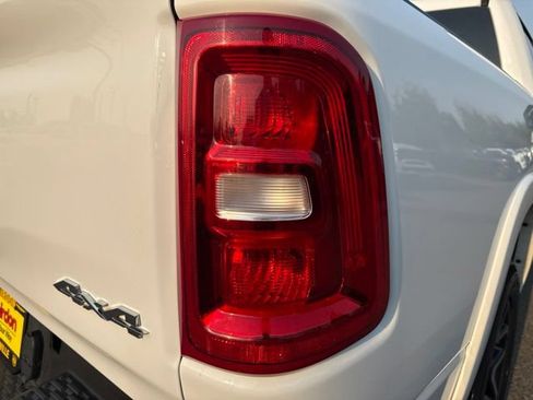 Used 2025 RAM 1500 Laramie AWD/4WD image 14