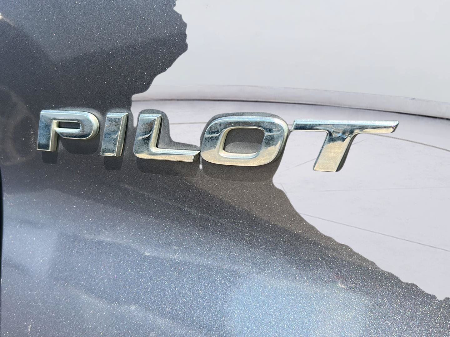 Used 2019 Honda Pilot Elite image 34