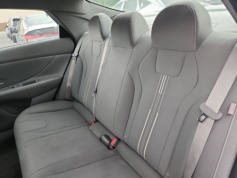 Certified 2024 Hyundai Elantra SEL FWD image 25