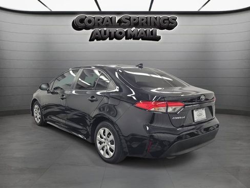 Used 2023 Toyota Corolla LE FWD image 4